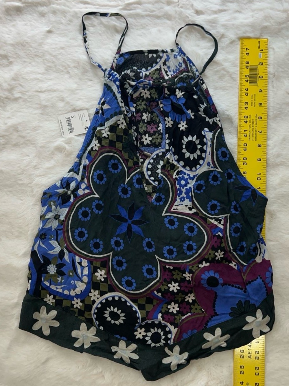 Free People Floral Halter Top Size S NWT Boho Festival Handkerchief Hem

A vibra